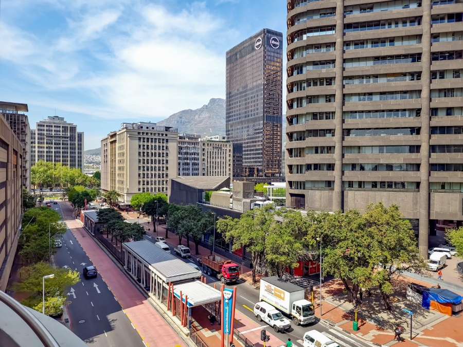 1 Bedroom Property for Sale in Cape Town City Centre Western Cape